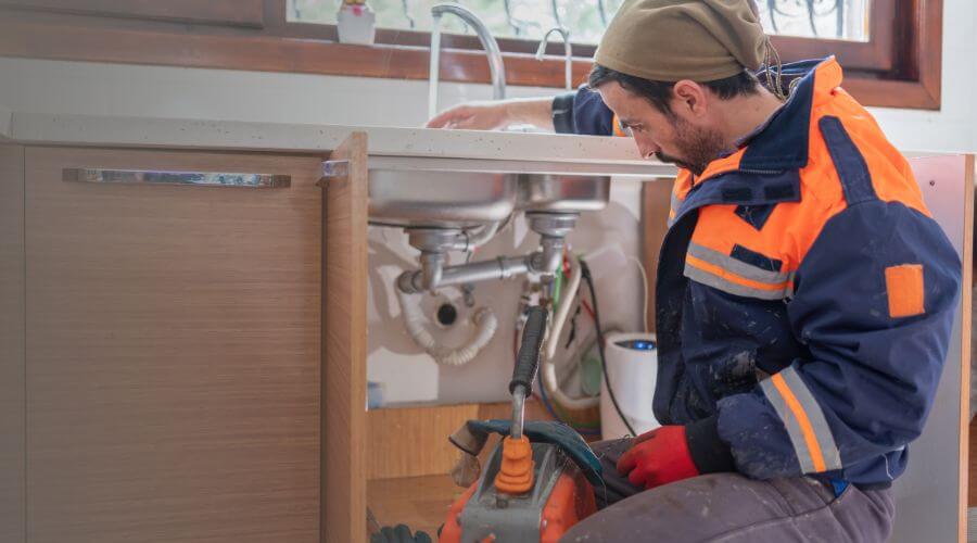 Professional expert plumbing services in Toyah, TX